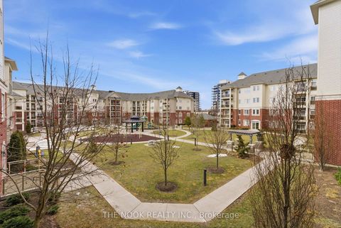 Photo 16 at 229 - 80 Aspen Springs Drive, Bowmanville, Clarington
