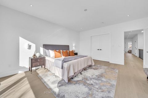 Photo 21 at 17 Lanark Avenue, Oakwood Village, Toronto