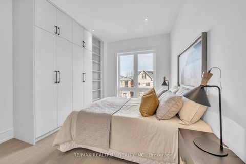 Photo 26 at 17 Lanark Avenue, Oakwood Village, Toronto