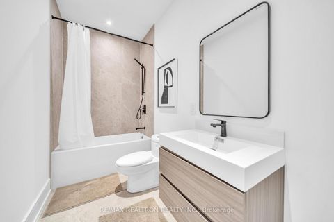 Photo 36 at 17 Lanark Avenue, Oakwood Village, Toronto