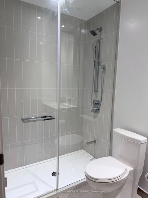 Photo 15 at 5901 - 3900 Confederation Parkway, City Centre, Mississauga