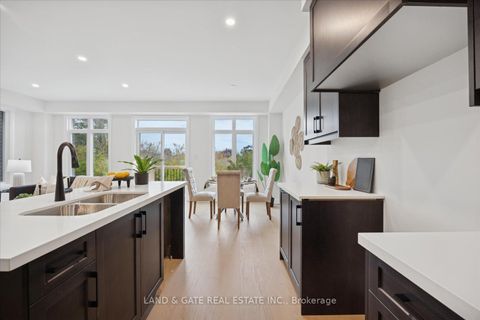 Photo 8 at 989 Queensdale Avenue, Donevan, Oshawa