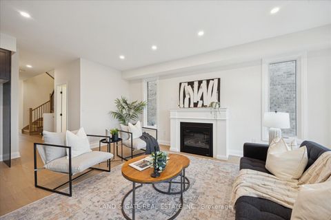 Photo 10 at 989 Queensdale Avenue, Donevan, Oshawa