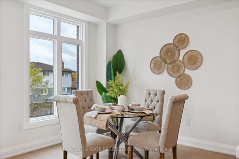 Photo 12 at 989 Queensdale Avenue, Donevan, Oshawa