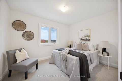 Photo 25 at 989 Queensdale Avenue, Donevan, Oshawa