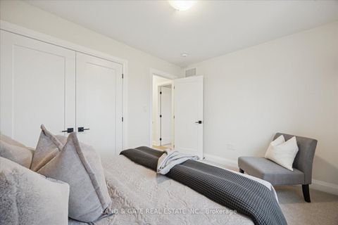 Photo 28 at 989 Queensdale Avenue, Donevan, Oshawa