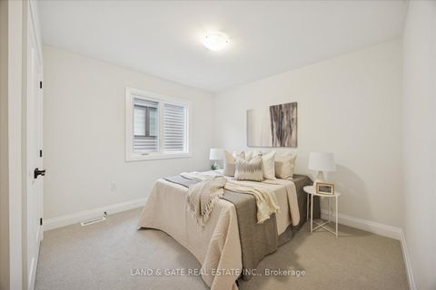 Photo 29 at 989 Queensdale Avenue, Donevan, Oshawa