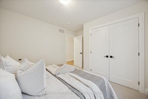 Photo 30 at 989 Queensdale Avenue, Donevan, Oshawa