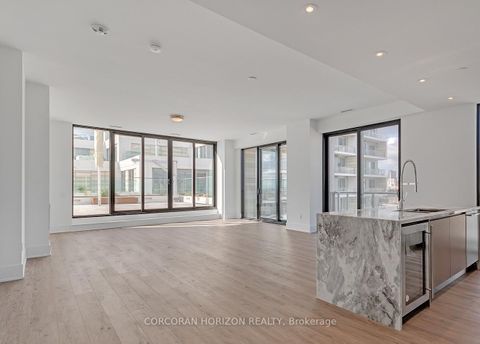 Photo 9 at 912 - 118 Merchants' Wharf, Waterfront Communities C8, Toronto