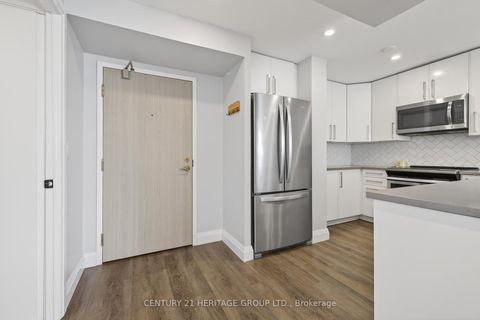 Photo 9 at 1005 - 150 Dunlop Street E, City Centre, Barrie