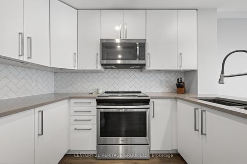 Photo 12 at 1005 - 150 Dunlop Street E, City Centre, Barrie