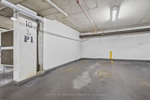 Photo 38 at 1005 - 150 Dunlop Street E, City Centre, Barrie