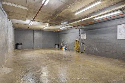 Photo 39 at 1005 - 150 Dunlop Street E, City Centre, Barrie