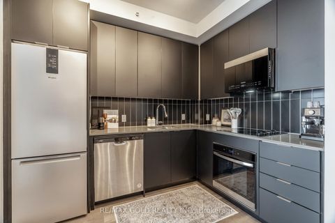 Photo 11 at 2701 - 2920 Highway 7, Concord, Vaughan