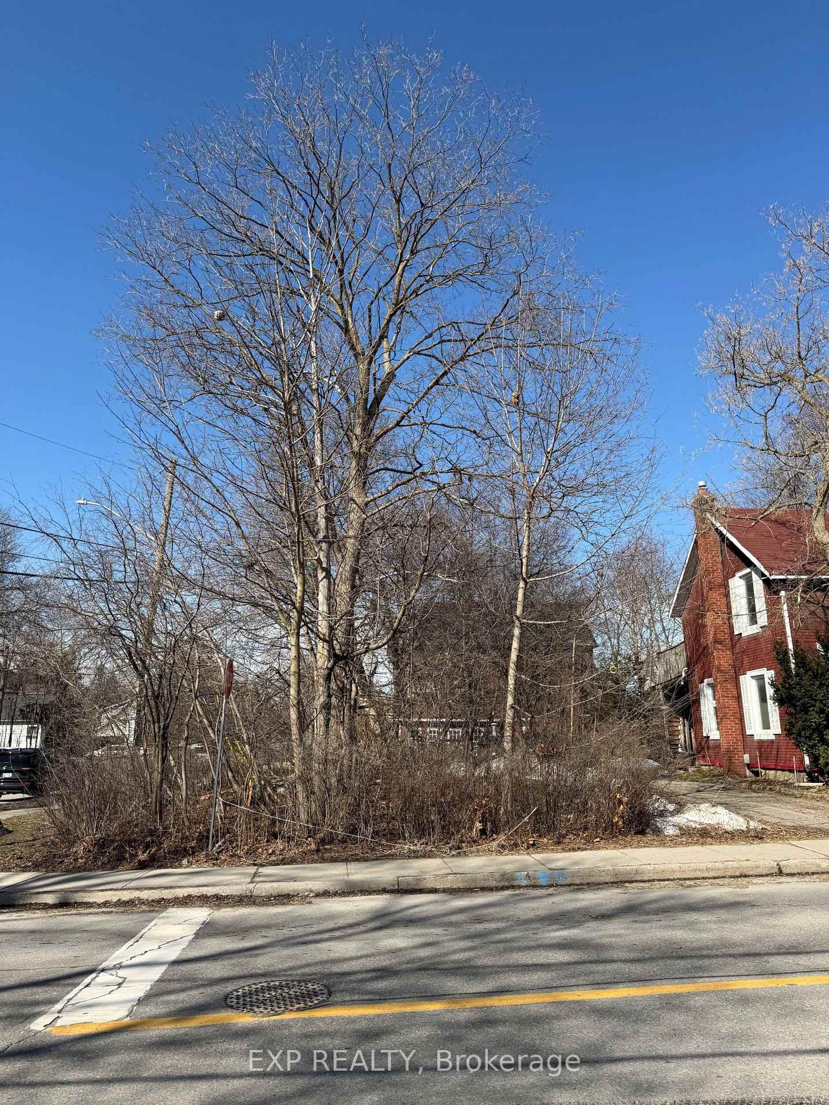 67 Richmond Street, Mill Pond, Richmond Hill photo number 2