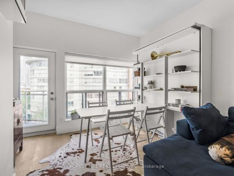 Photo 11 at 606 - 600 Queens Quay W, Waterfront Communities C1, Toronto