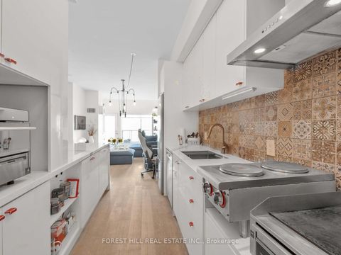 Photo 14 at 606 - 600 Queens Quay W, Waterfront Communities C1, Toronto