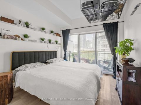 Photo 15 at 606 - 600 Queens Quay W, Waterfront Communities C1, Toronto