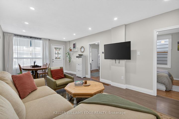 Photo 4 at 262 Britannia Avenue, Homeside, Hamilton