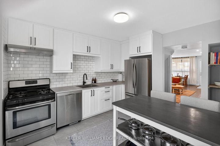 Photo 6 at 262 Britannia Avenue, Homeside, Hamilton