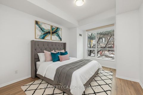 Photo 11 at 223 - 231 Fort York Boulevard, Niagara, Toronto