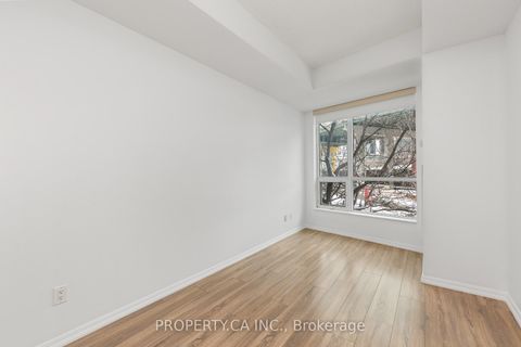 Photo 12 at 223 - 231 Fort York Boulevard, Niagara, Toronto