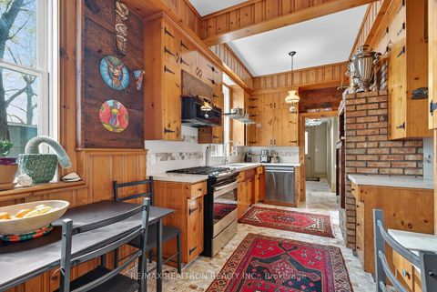 Photo 7 at 9 The N, Keswick North, Georgina