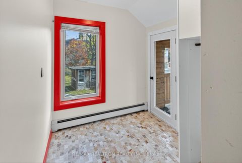 Photo 23 at 9 The N, Keswick North, Georgina