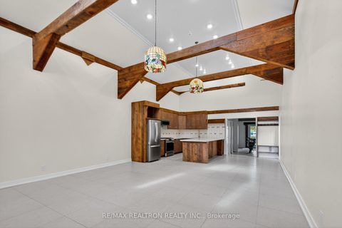 Photo 40 at 9 The N, Keswick North, Georgina