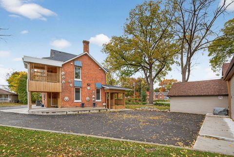 Photo 44 at 9 The N, Keswick North, Georgina