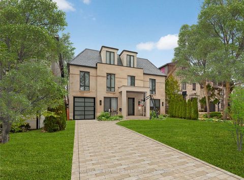 Photo 0 at 4 Forest Wood, Nortown, Toronto