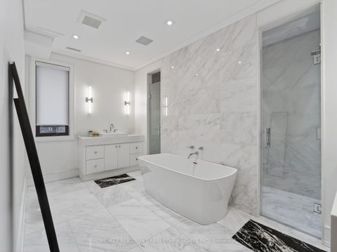 Photo 18 at 4 Forest Wood, Nortown, Toronto