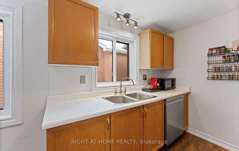 Photo 6 at 56 Ferguson Drive, Northwest, Barrie