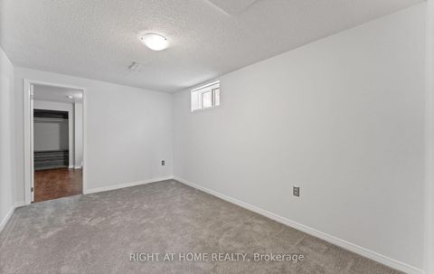 Photo 15 at 56 Ferguson Drive, Northwest, Barrie