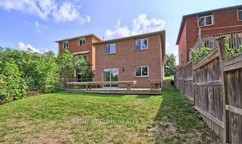 Photo 18 at 56 Ferguson Drive, Northwest, Barrie