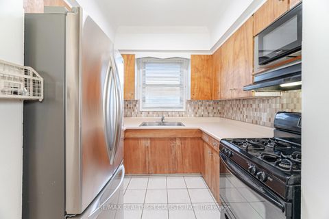 Photo 20 at 971 Saint Clarens Avenue, Davenport, Toronto