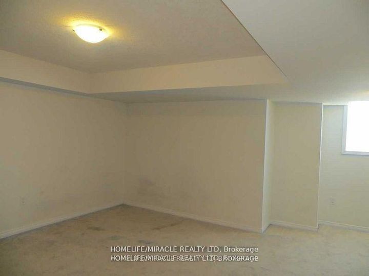 Photo 14 at 142 Golden Springs Drive, Northwest Brampton, Brampton