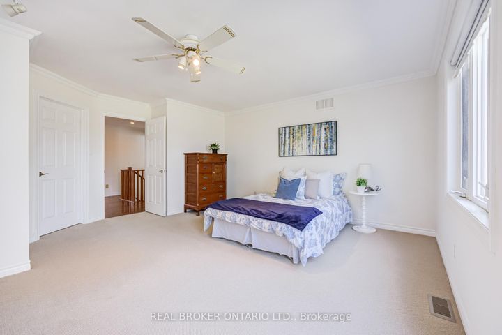 Photo 17 at 1483 Brenner Crescent, Mountainside, Burlington