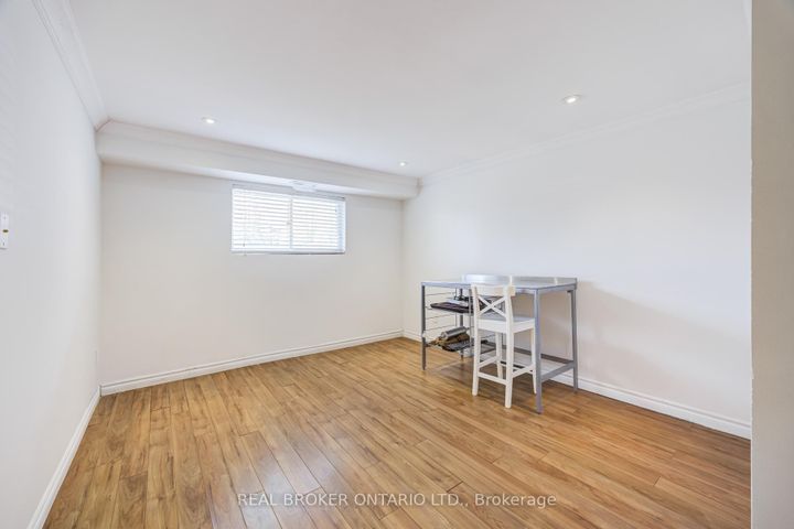 Photo 27 at 1483 Brenner Crescent, Mountainside, Burlington