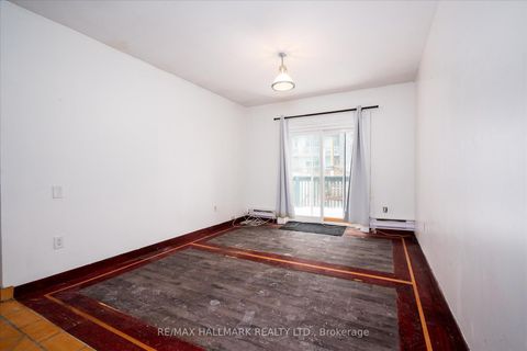 Photo 4 at 511 Queen Street E, Moss Park, Toronto