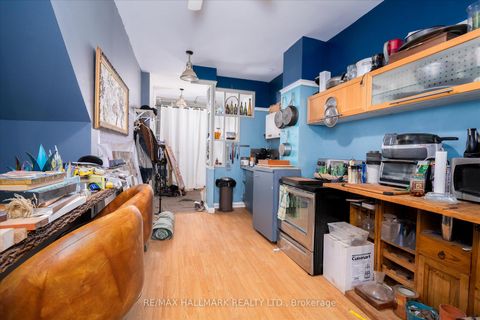 Photo 15 at 511 Queen Street E, Moss Park, Toronto