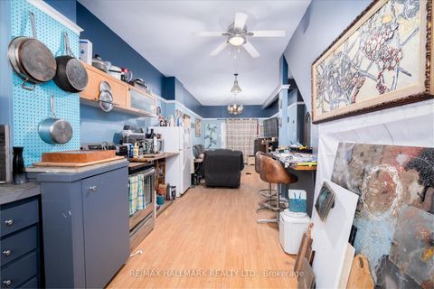 Photo 16 at 511 Queen Street E, Moss Park, Toronto