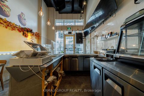 Photo 2 at 110 - 28 Finch Avenue W, Newtonbrook West, Toronto