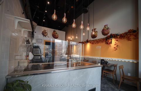 Photo 3 at 110 - 28 Finch Avenue W, Newtonbrook West, Toronto