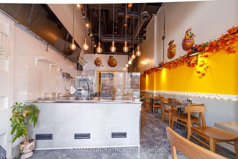 Photo 4 at 110 - 28 Finch Avenue W, Newtonbrook West, Toronto