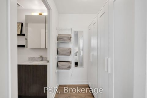 Photo 15 at 1029 - 100 Eagle Rock Way, Rural Vaughan, Vaughan