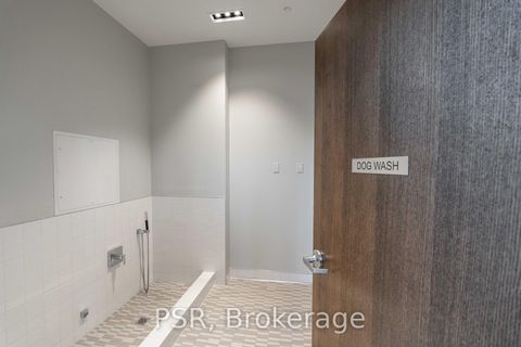 Photo 24 at 1029 - 100 Eagle Rock Way, Rural Vaughan, Vaughan