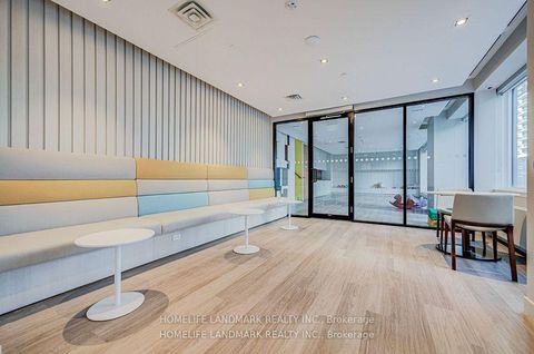 Photo 15 at 1808 - 4065 Confederation Parkway, City Centre, Mississauga