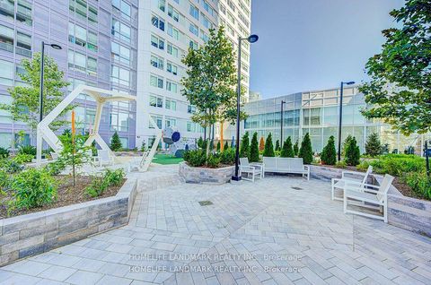 Photo 16 at 1808 - 4065 Confederation Parkway, City Centre, Mississauga