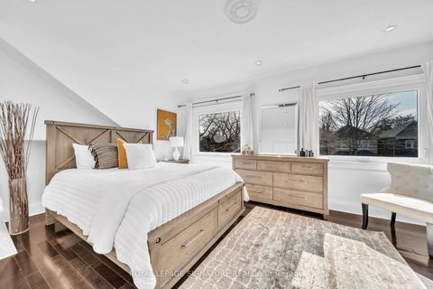 Photo 14 at 70 Cranbrooke Avenue, Lawrence Park North, Toronto